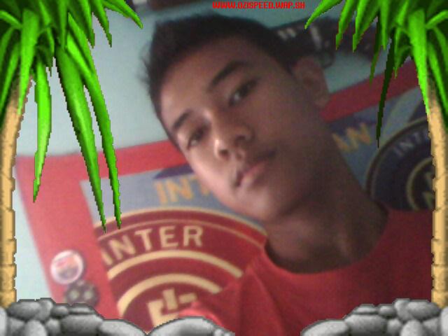 Fauzi Ozi Brojoel 16